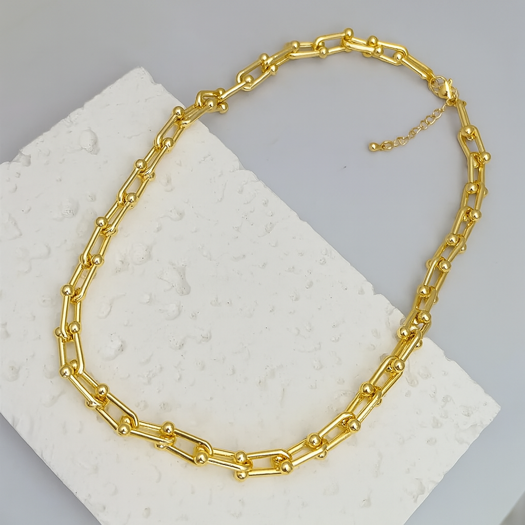 Geometric Gold Link Necklace – Modern Chain Design
